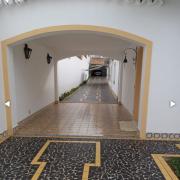 Elegante Casa a Venda Pronta para Morar com 3 Quartos no Jardim da Sa�de, S�o Paulo - Perto de Parques e Comodidades Exclusivas