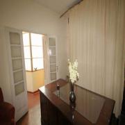 Sobrado a Venda localizado no bairro do Ipiranga , pr�ximo ao metr� Sacom� com 2 salas, 1 copa e 1 terra�o.