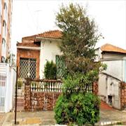 Sobrado a Venda localizado no bairro do Ipiranga , pr�ximo ao metr� Sacom� com 2 salas, 1 copa e 1 terra�o.