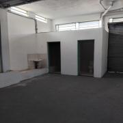 Espa�oso Hangar Comercial para Loca��o em Vila Nair, S�o Paulo - Comodidade e Proximidade com �reas Verdes