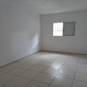 Charmosa Casa de 2 Quartos na Vila Dom Pedro I, S�o Paulo - Pr�xima a Parques e Metr�