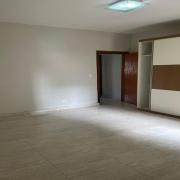 Encantador Hayloft Residencial de 130m� no Ipiranga, S�o Paulo: Dois Quartos, Su�te e Garagem Dupla