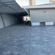 Casa Pronta para Morar no Ipiranga, S�o Paulo - 4 Quartos, 3 Banheiros e Garagem para 10 Ve�culos