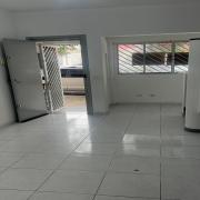 Se voc� busca conforto, praticidade e uma excelente localiza��o, esse sobrado � pra voc�!